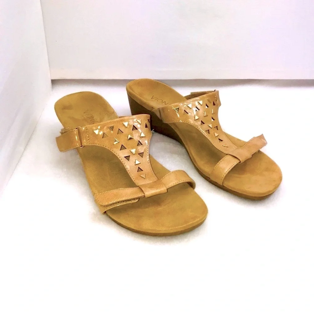 Vionic Sandals* - Picture 1 of 9